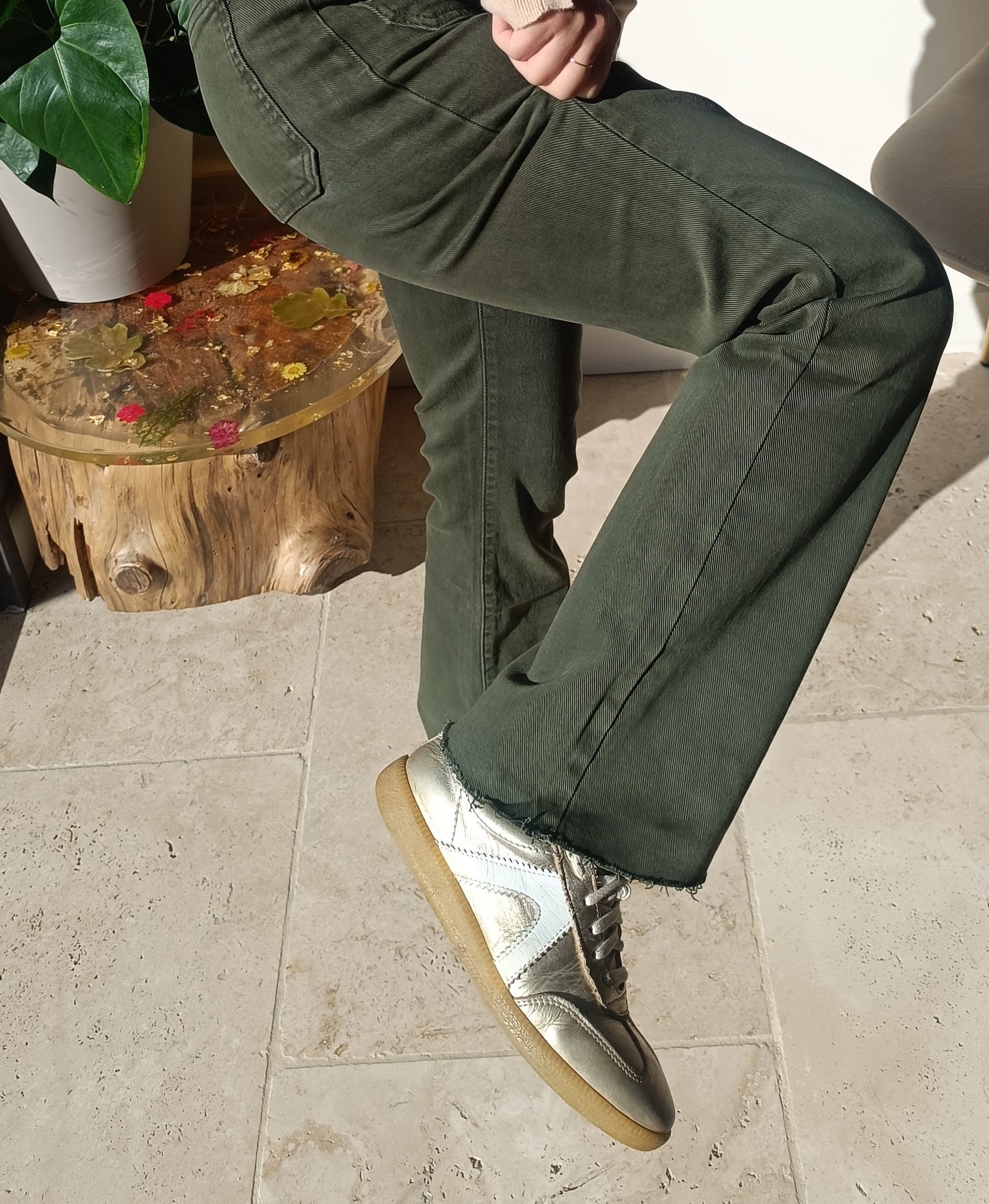 Jeans parfait kaki coupe droite