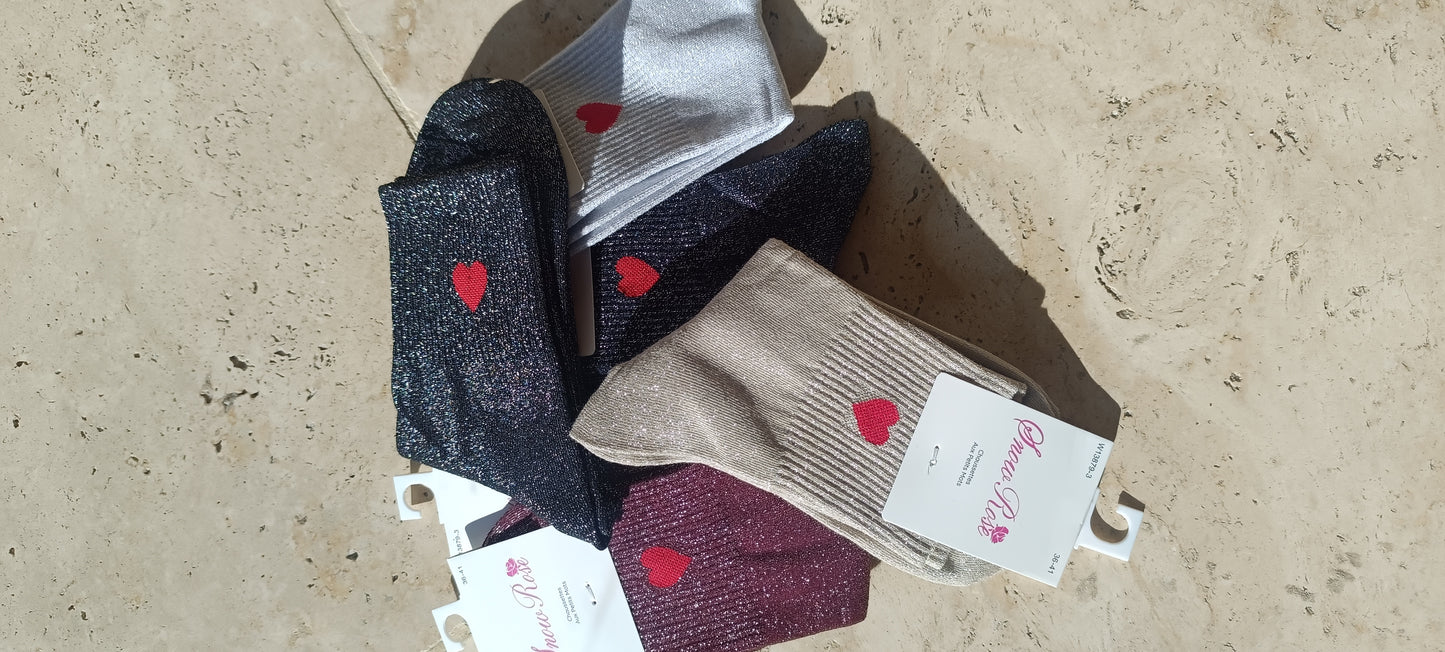 Chaussettes brodées coeur et satiné
