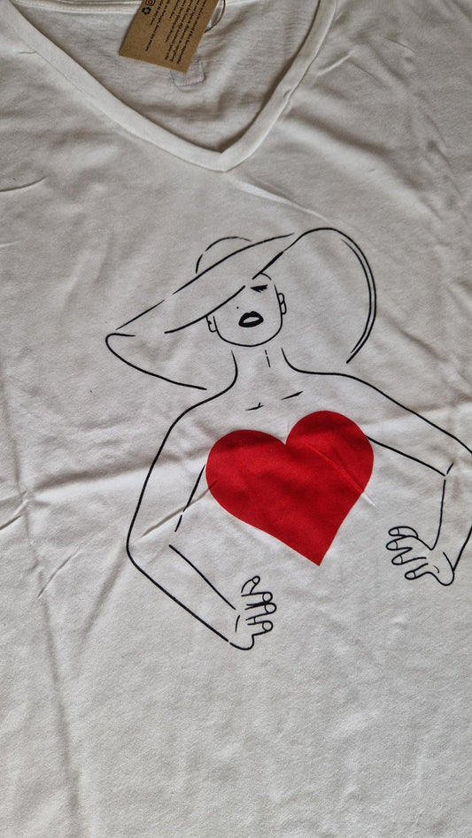 Tee-shirt Upcyclé "femme au grand coeur"